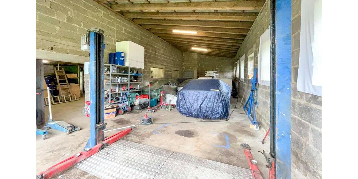 Einfamilienhaus Frankfurt am Main - 7 Zimmer, 213 m&sup2;, 298.000&euro; | Angebot:24536169