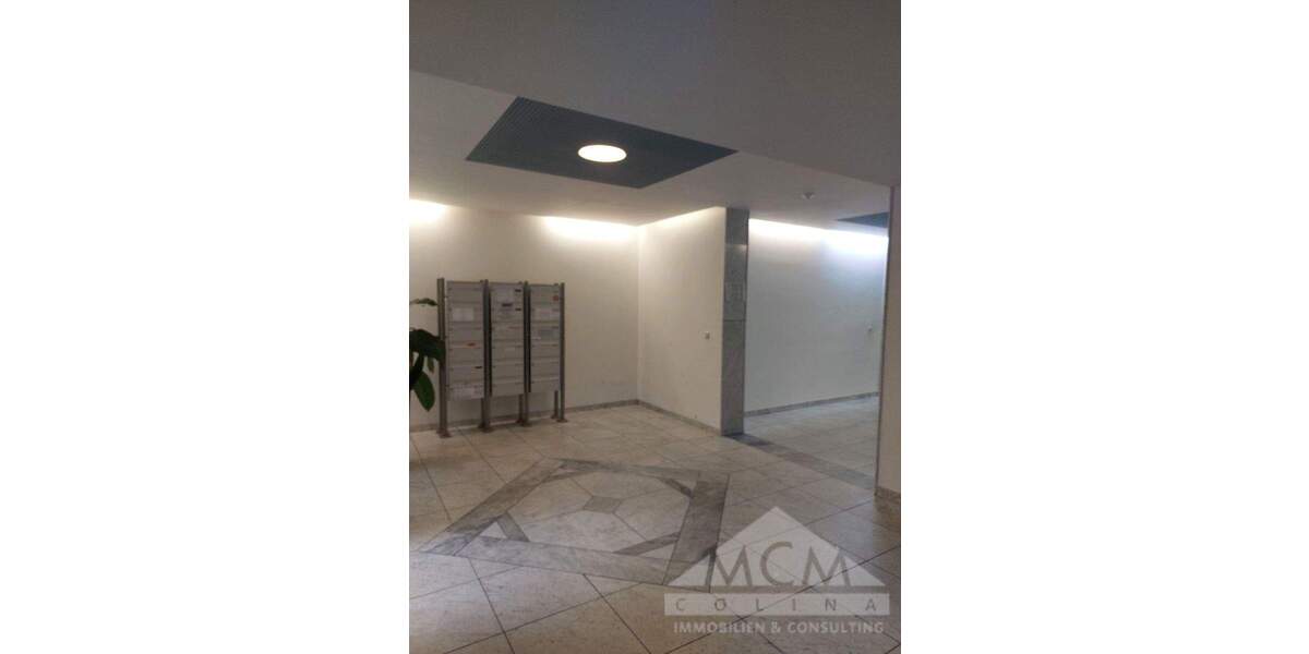 Gewerbeobjekt Frankfurt Innenstadt - 4 Zimmer, 140 m&sup2;, 2.800&euro; | Angebot:25802282