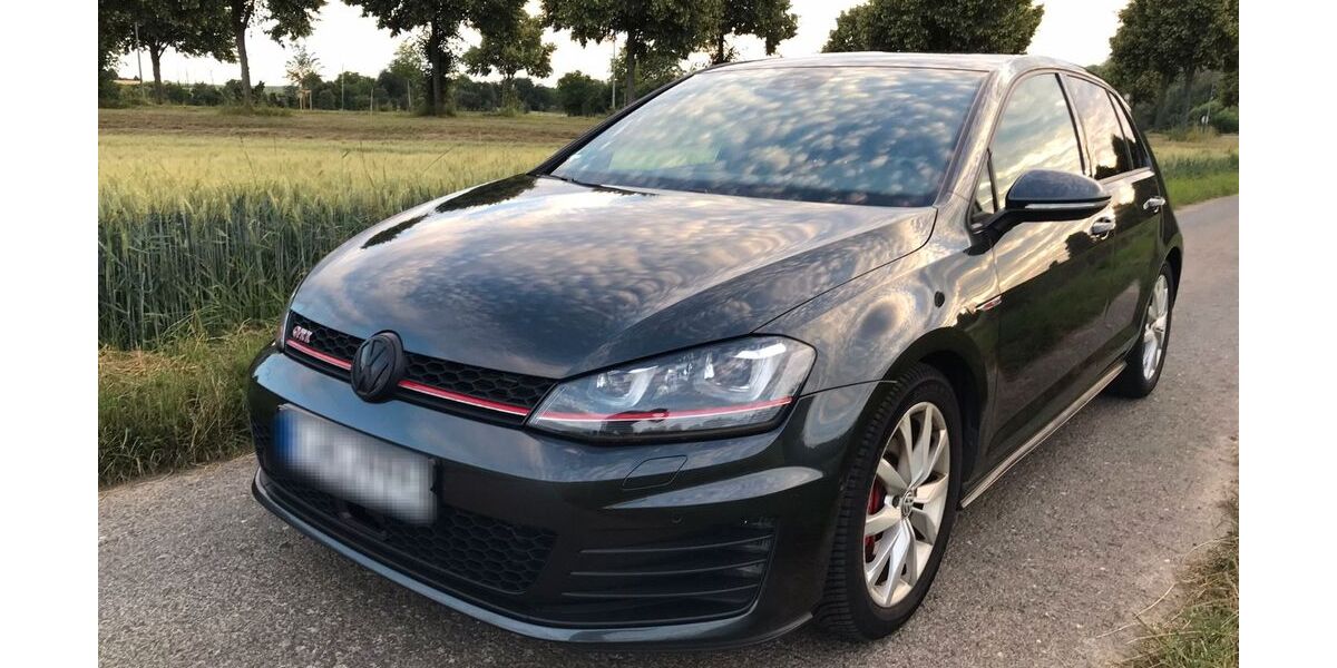 VW Golf 88.700 km 20.300 &euro; Frankfurt am Main 60433
