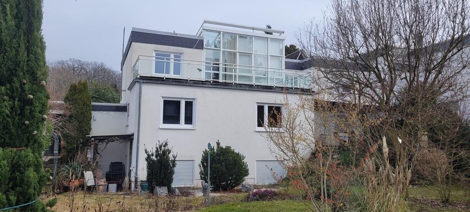 Einfamilienhaus Darmstadt Darmstadt-Ost - 5.5 Zimmer, 218 m&sup2;, 2.950&euro; | Angebot:25569805