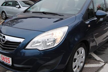 Opel Meriva 226.200 km 2.580 &euro; Dreieich 63303