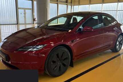 Tesla Model 3 18.314 km 48.200 &euro; Hanau 63457