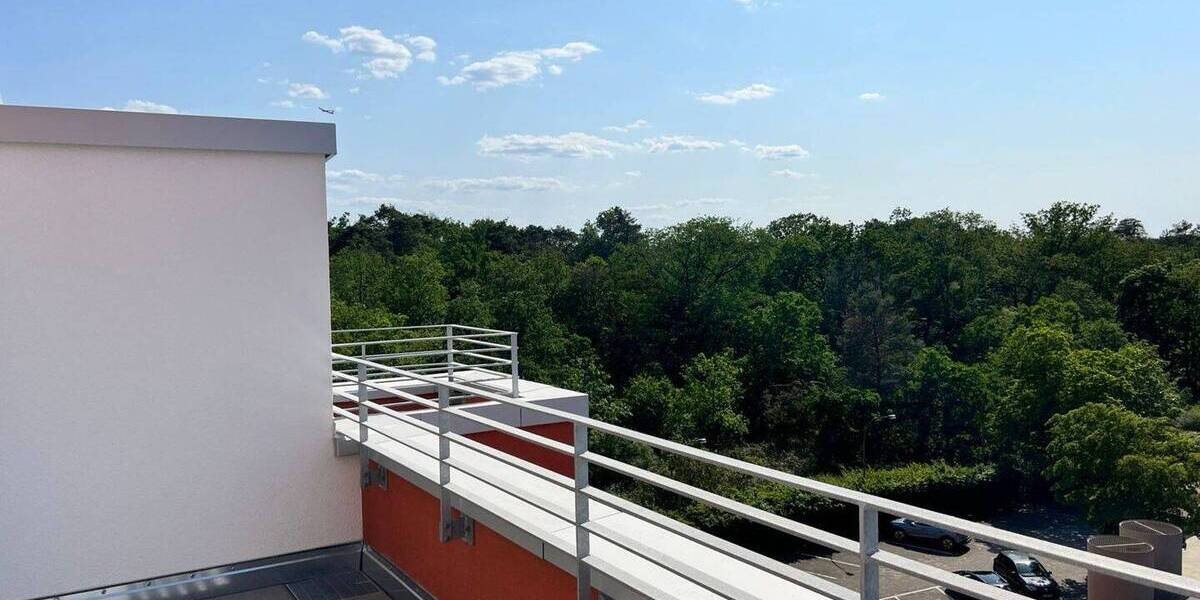Etagenwohnung Frankfurt am Main Schwanheim - 3 Zimmer, 97 m&sup2;, 1.550&euro; | Angebot:26556621