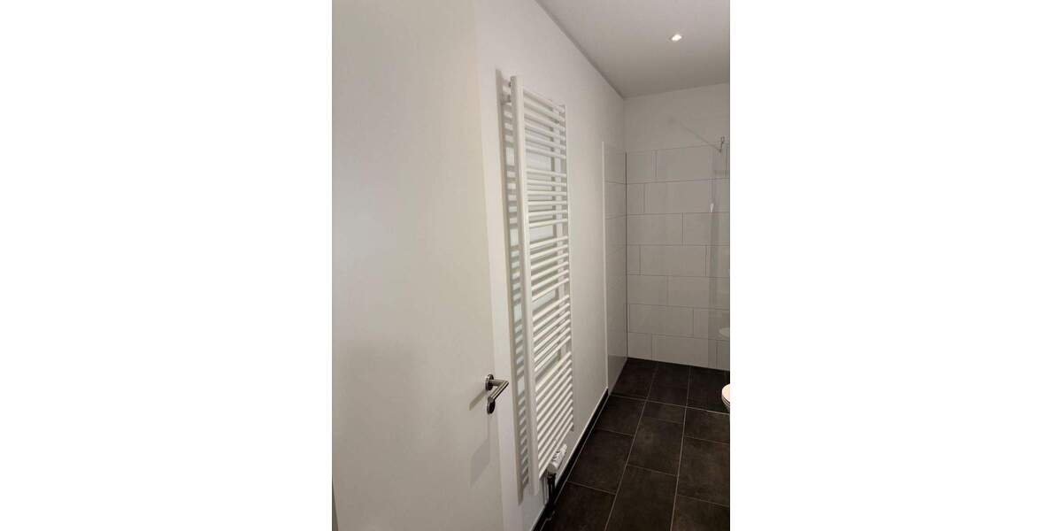 Etagenwohnung Offenbach am Main Hafen - 2 Zimmer, 71 m&sup2;, 1.355&euro; | Angebot:25400133