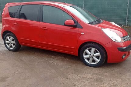 Nissan Note 240.000 km 1.650 &euro; Hanau 63452