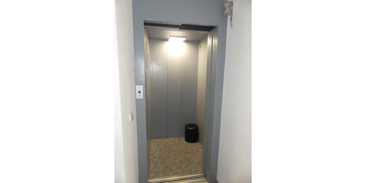 Mehrfamilienhaus, Wohnhaus Offenbach Bürgel - 9 Zimmer, 230 m&sup2;, 649.000&euro; | Angebot:25677856