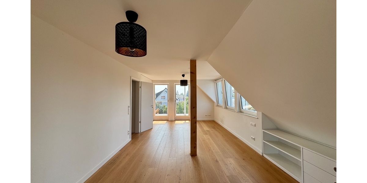 Bad Homburg - Ober-Erlenbach: Exklusives freistehendes Einfamilienhaus in kinderfreundlicher Lage! - Einfamilienhaus Bad Homburg Gonzenheim | Angebot:25972249