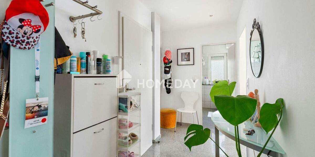 Mehrfamilienhaus, Wohnhaus Frankfurt Bonames - 9 Zimmer, 280 m&sup2;, 1.080.000&euro; | Angebot:25820181