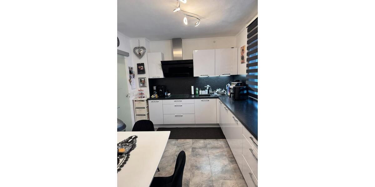 Haus-3 Wohneinheiten–10 Zimmer-Usingen-Kransberg 10 zimmer