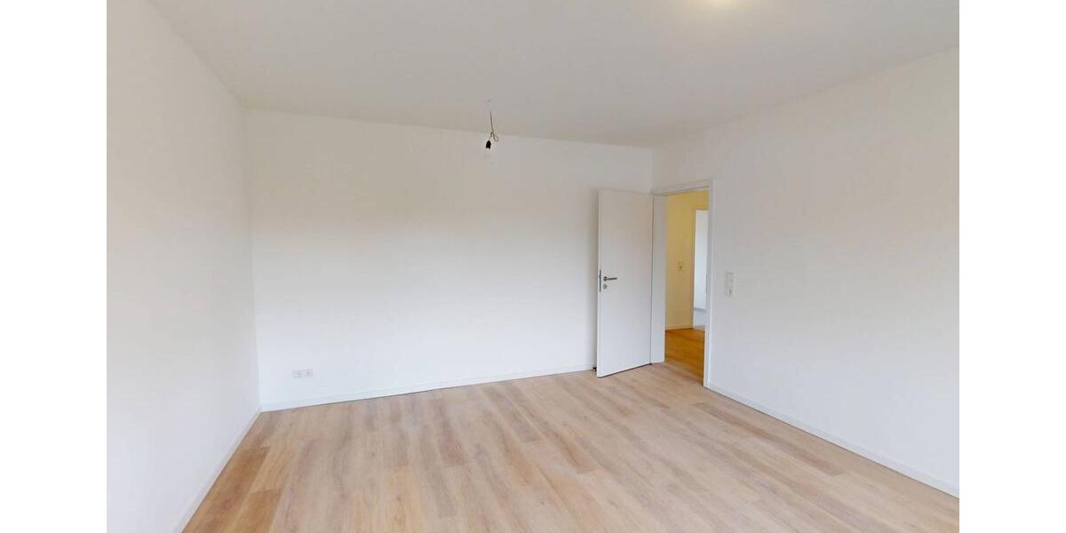 Etagenwohnung Frankfurt am Main Ginnheim - 3 Zimmer, 77 m&sup2;, 1.587&euro; | Angebot:25961163