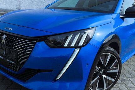 Peugeot 208 60.000 km 16.490 &euro; Rüsselsheim 65428