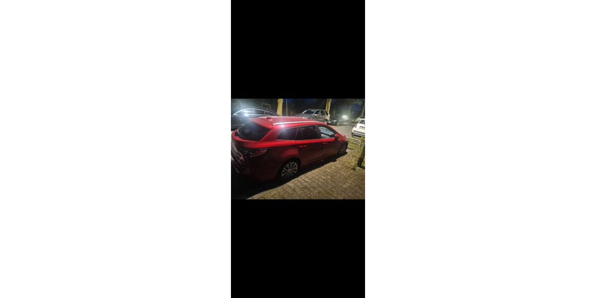 Toyota Corolla 70.000 km 21.900 &euro; Frankfurt am Main 60386