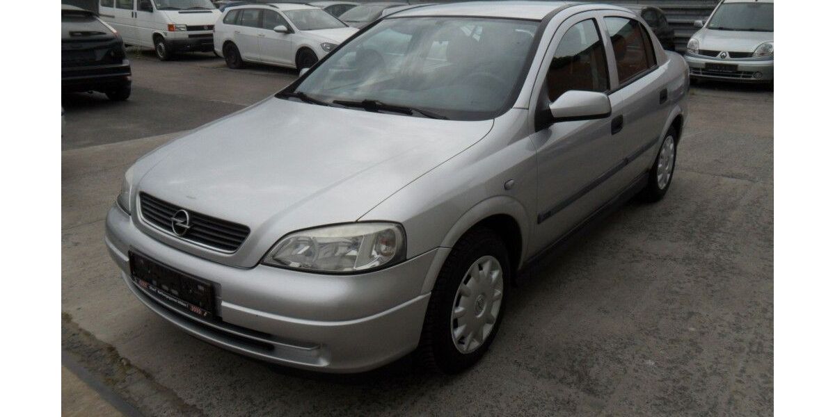 Opel Astra 133.826 km 2.400 &euro; Langenselbold 63505
