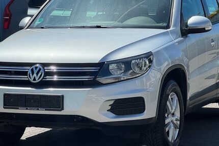 VW Tiguan 260.000 km 5.800 &euro; Offenbach am Main 63075