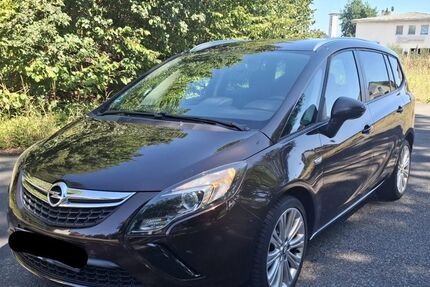Opel Zafira Tourer 193.000 km 7.900 &euro; Erlensee 63526