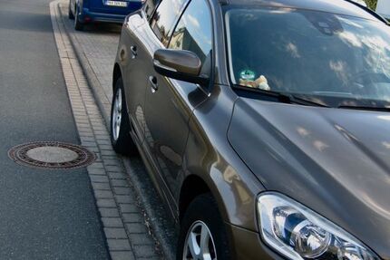 Volvo XC60 249.000 km 10.200 &euro; Frankfurt 60388