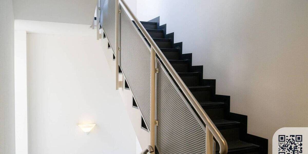 Etagenwohnung Frankfurt am Main Sachsenhausen - 2 Zimmer, 43 m&sup2;, 2.266&euro; | Angebot:25820473