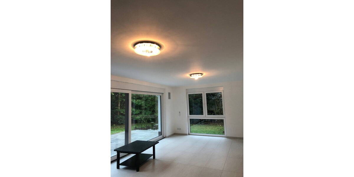 Einfamilienhaus Dreieich Buchschlag - 9 Zimmer, 300 m&sup2;, 4.390&euro; | Angebot:26712738
