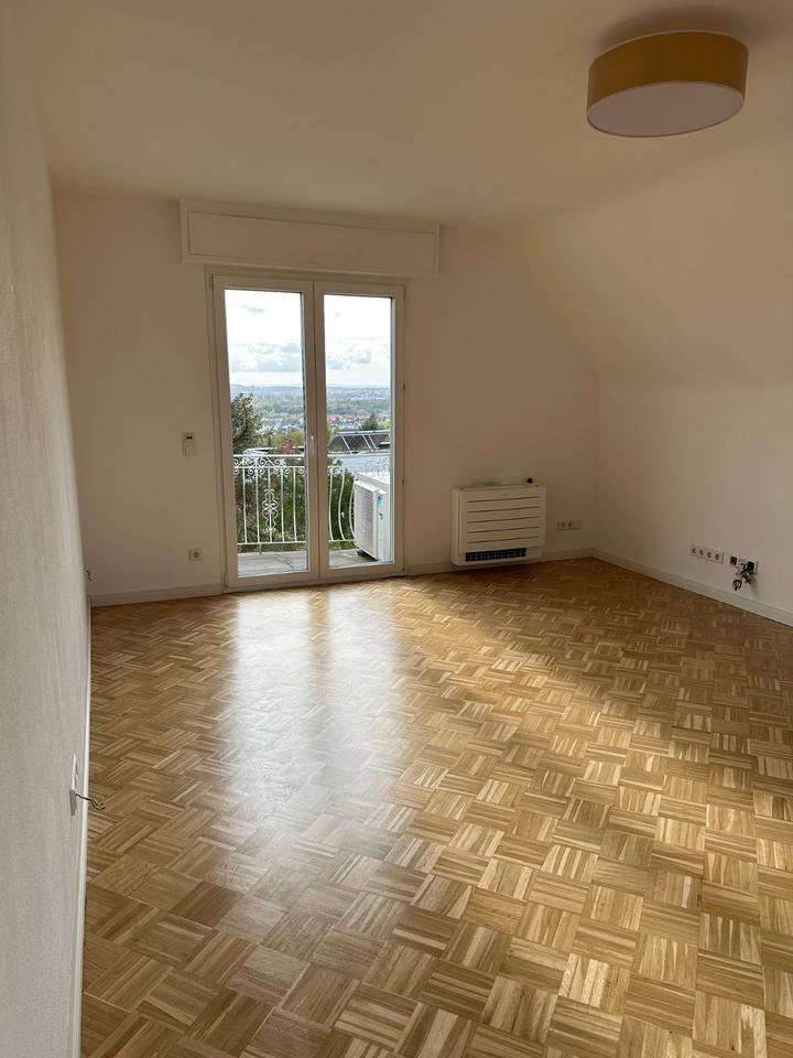 Exklusive 4,5 ObergeschossWohnung im Zweifamilienhaus mit Fernbli
