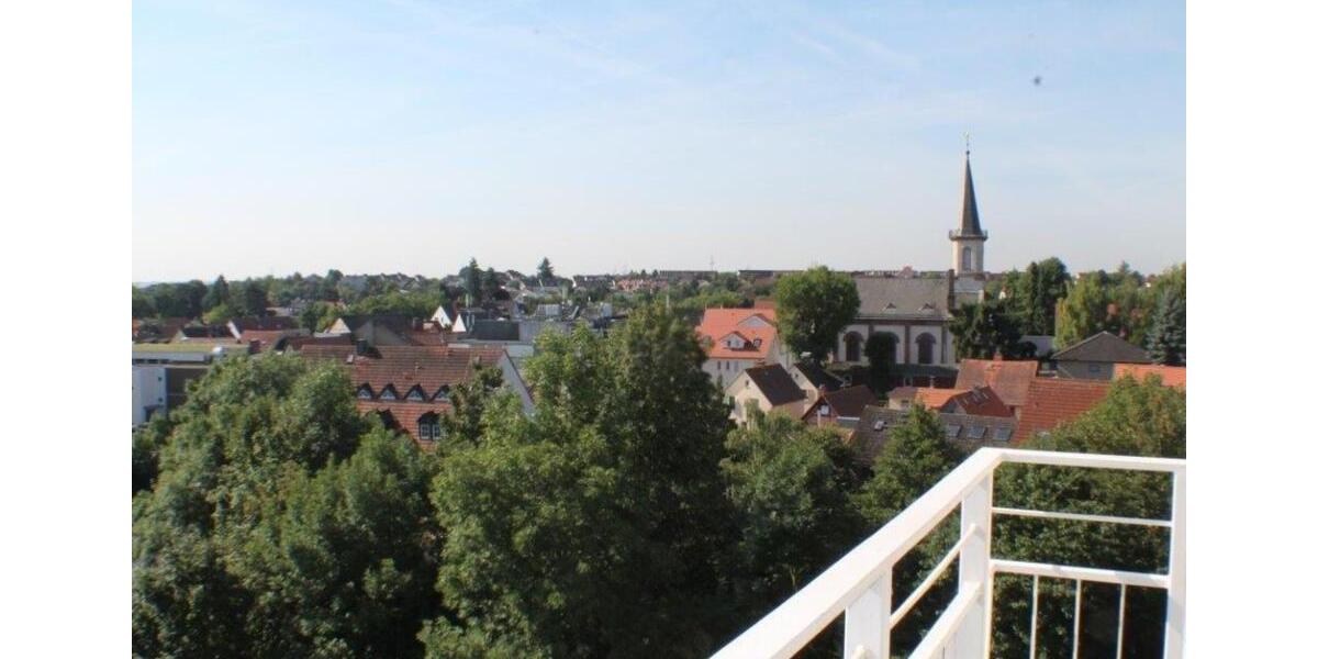 Sonniges möbliertes 1-Zimmer Studio mit Blick über HG Gonzenheim 1 zimmer