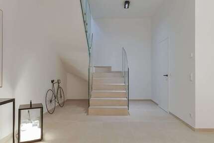 Wohnung Frankfurt am Main Mitte-Nord - 2 Zimmer, 85 m&sup2;, 675.000&euro; | Angebot:23054449