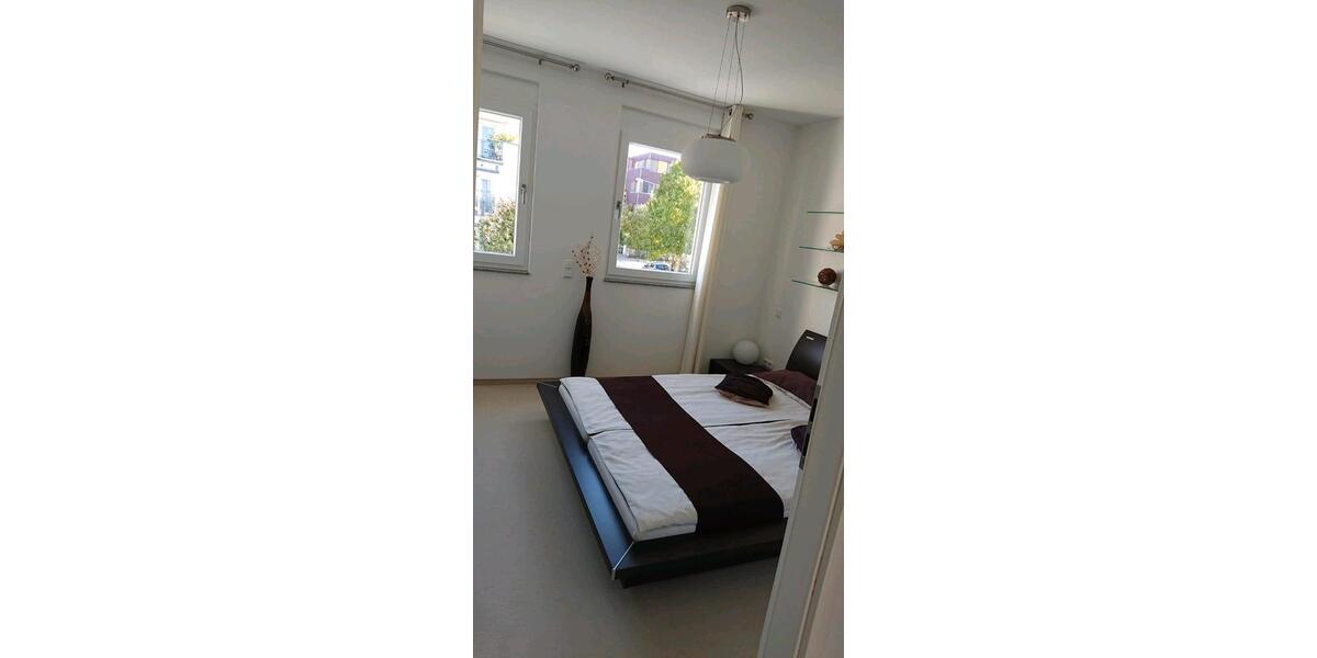 Etagenwohnung Frankfurt am Main Nord-Ost - 4 Zimmer, 94 m&sup2;, 2.500&euro; | Angebot:15614751