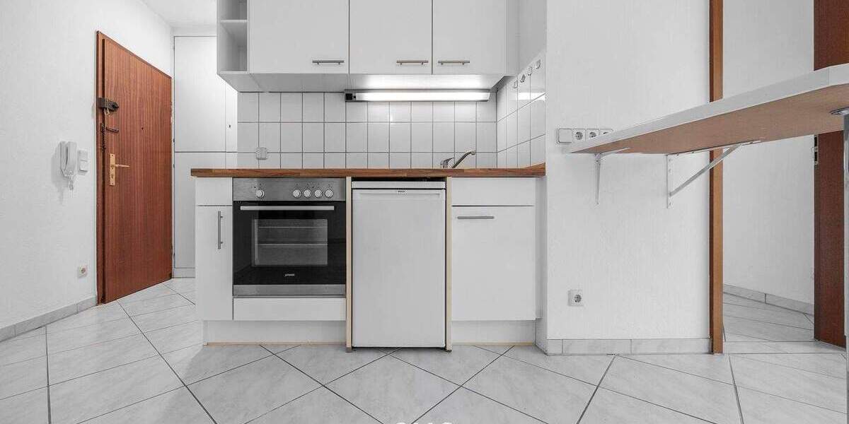 Urbaner Rückzugsort am Kirchplatz - Balkon, Ruhe & Toplage in Bockenheim 2 zimmer