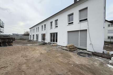 Haus zum Mieten in Darmstadt 2.100 € 161 m²