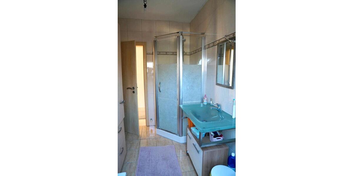 4 zimmer DG wohnung zu vermieten 4 zimmer