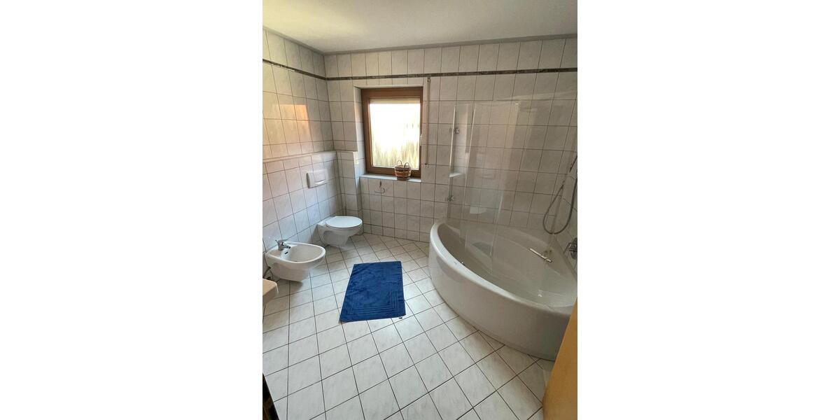 Etagenwohnung Münster (Hessen) - 2.5 Zimmer, 96 m&sup2;, 940&euro; | Angebot:26413128