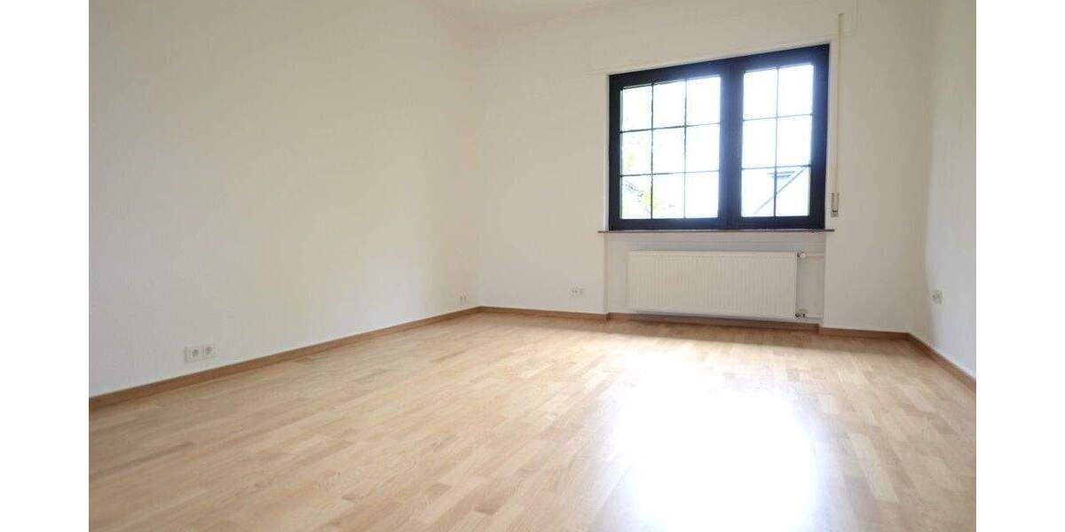 Einfamilienhaus Königstein im Taunus Falkenstein - 4 Zimmer, 150 m&sup2;, 2.380&euro; | Angebot:25697859