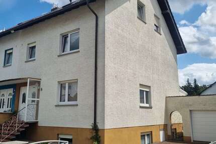 Haus zum Kaufen in Bruchköbel 520.000 € 150 m² 8 zimmer