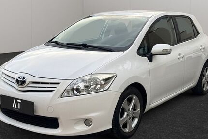 Toyota Auris 114.651 km 5.990 &euro; Frankfurt am Main 65933