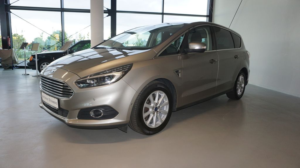 Ford S-Max 131.000 km 16.987 &euro; Dietzenbach 63128