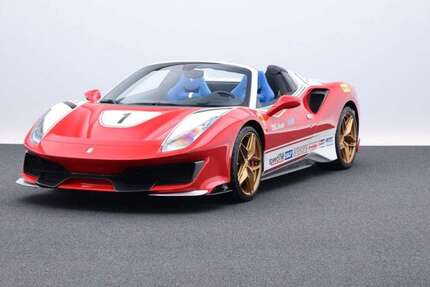 Ferrari 488 8.200 km 749.800 &euro; Frankfurt 60326