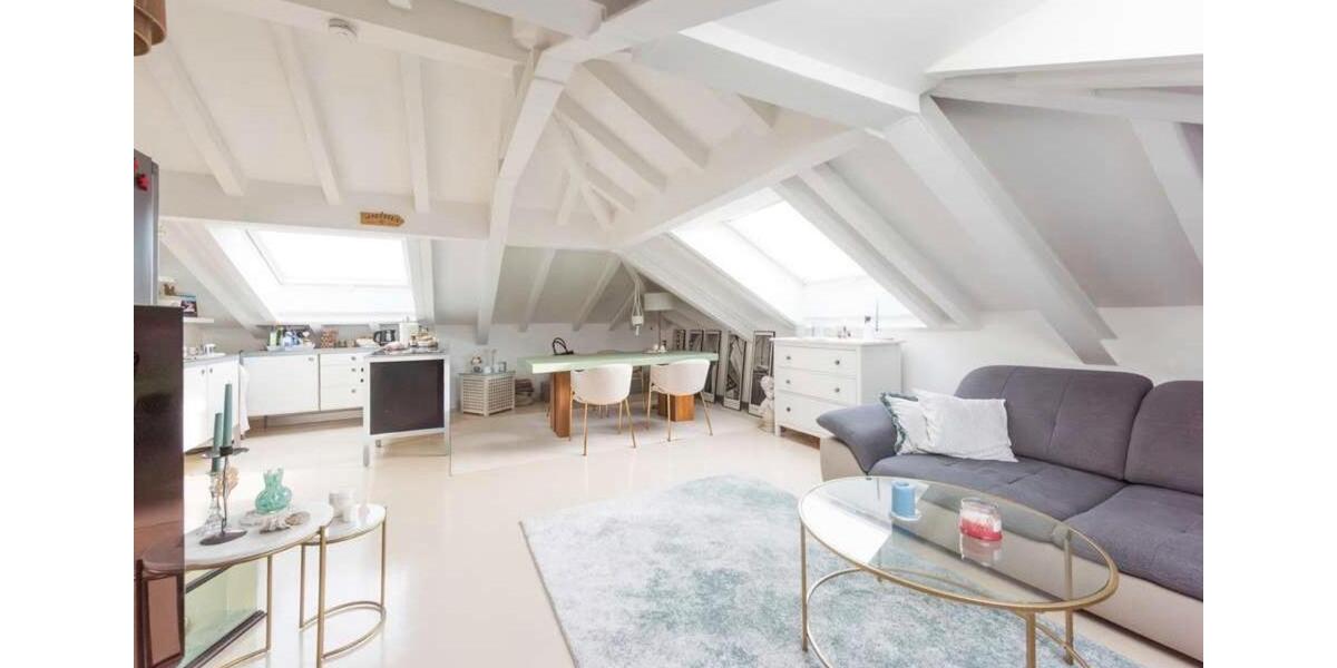 Dachgeschoßwohnung Frankfurt am Main Innenstadt 3 - 2 Zimmer, 53 m&sup2;, 809&euro; | Angebot:24454783