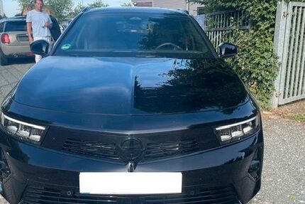 Opel Astra 11.000 km 27.450 &euro; Rüsselsheim 65428