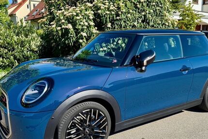 Mini Cooper S 29.900 km 32.990 &euro; Mühlheim am Main 63165