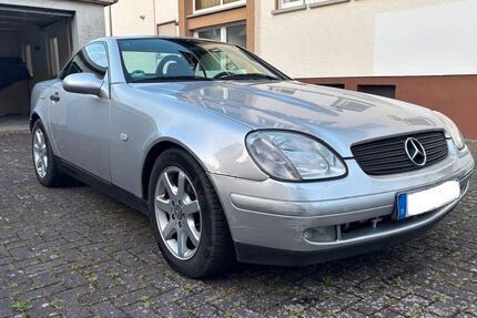 Mercedes-Benz SLK 230 157.000 km 1.600 &euro; Wöllstadt 61206