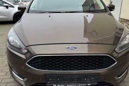 Ford Focus 220.000 km 4.900 € Büdingen 63654