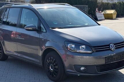 VW Touran 150.000 km 6.999 &euro; Heusenstamm 63150