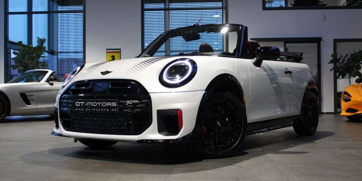 Mini John Cooper Works Cabrio 2.900 km 46.900 &euro; Griesheim 64347