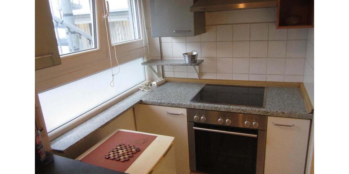 Stilvolle 2-Zimmer-Wohnung mit Einbauküche in Obertshausen 2 zimmer