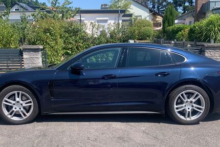Porsche Panamera 66.600 km 55.700 &euro; Maintal 63477