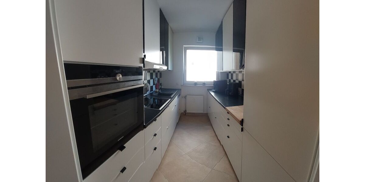 Provisionsfrei* Sanierte und helle 3-Zimmer-Wohnung mit großem Balkon & Garage in Frankfurt Oberrad - Etagenwohnung Frankfurt am Main Oberrad | Angebot:25355546