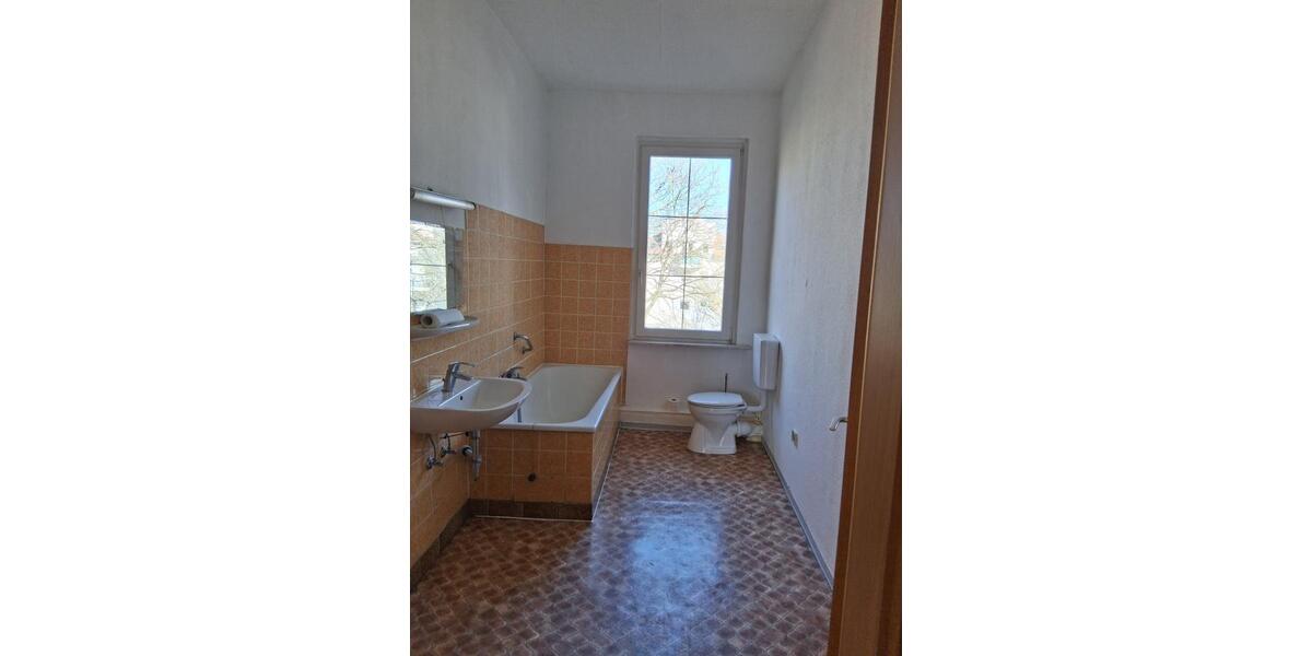 Dachgeschoßwohnung Offenbach am Main Bieberer Berg - 1 Zimmer, 45 m&sup2;, 470&euro; | Angebot:25646684