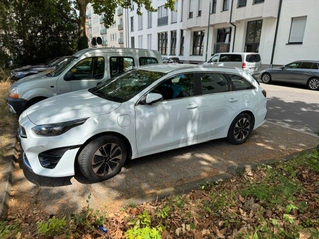 Kia ceed Sportswagon 60.000 km 18.250 &euro; Darmstadt 64283