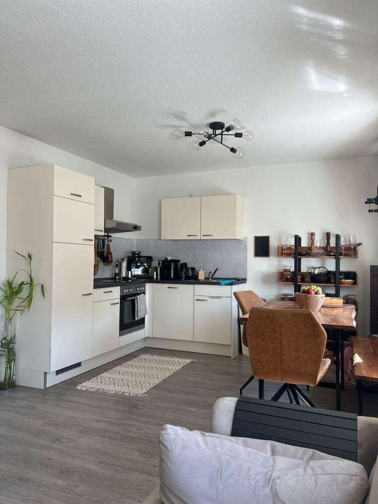 Wohnung zum Mieten in Frankfurt am Main 600 € 12 m²