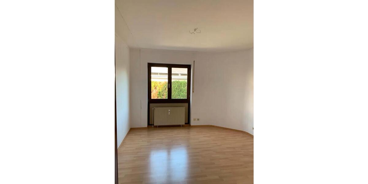 3-Zimmer-Wohnung mit Balkon und EBK in Oberursel 3 zimmer