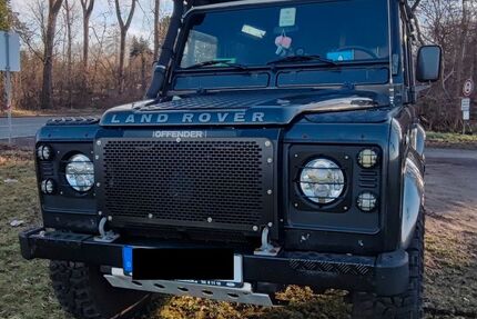 Land Rover Defender 154.000 km 35.700 &euro; Dreieich 63303
